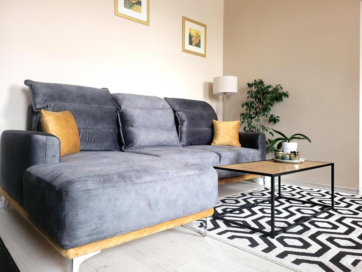 Cozy 2 Room Apartment In The Oldtown Of Klaipėda Exterior foto