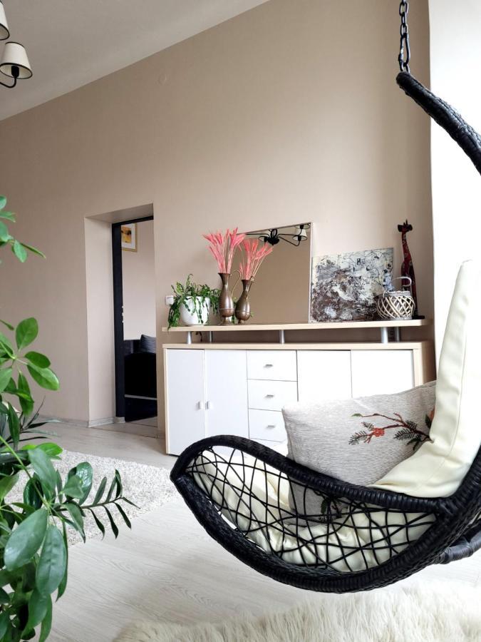 Cozy 2 Room Apartment In The Oldtown Of Klaipėda Exterior foto