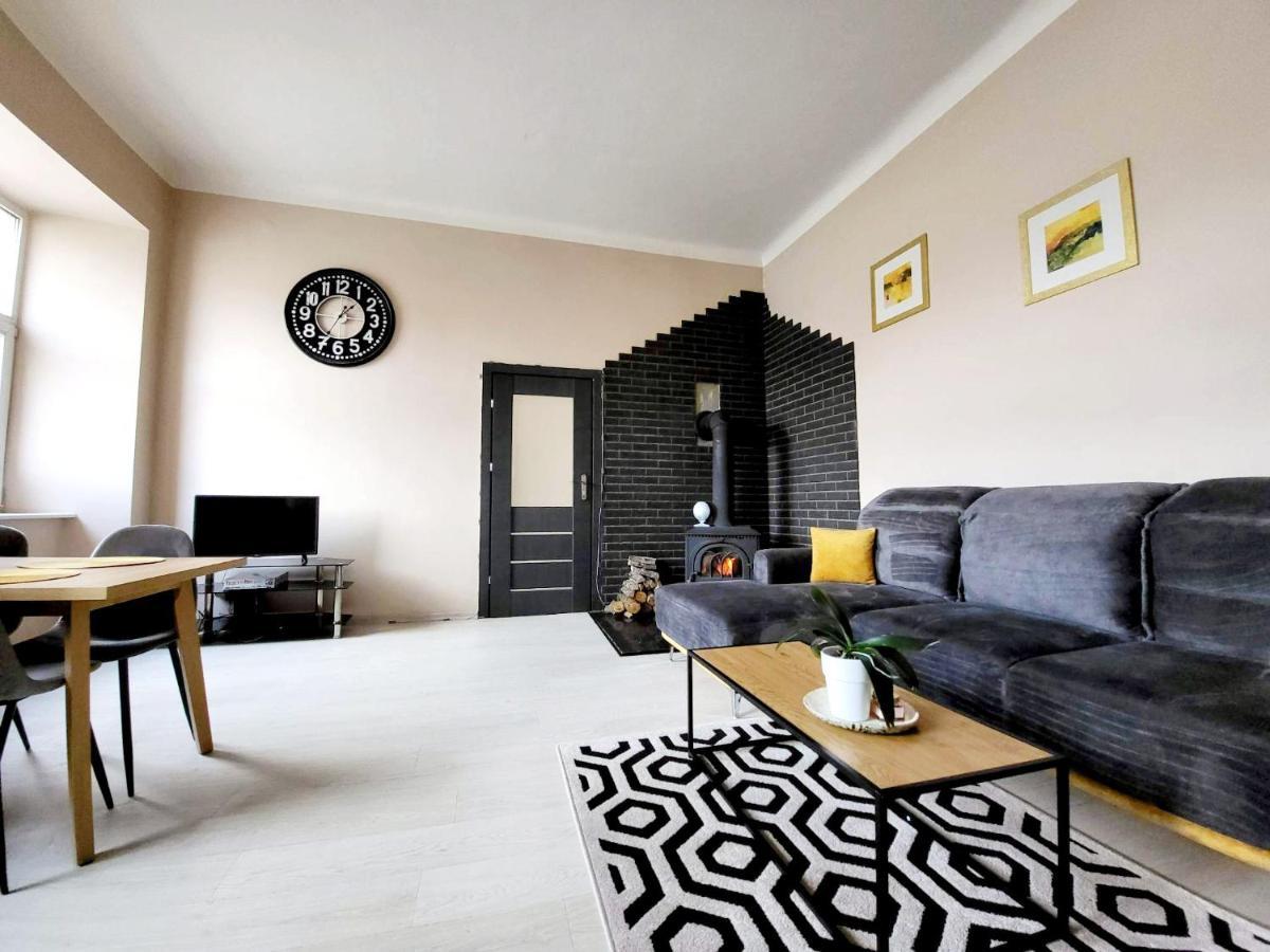 Cozy 2 Room Apartment In The Oldtown Of Klaipėda Exterior foto